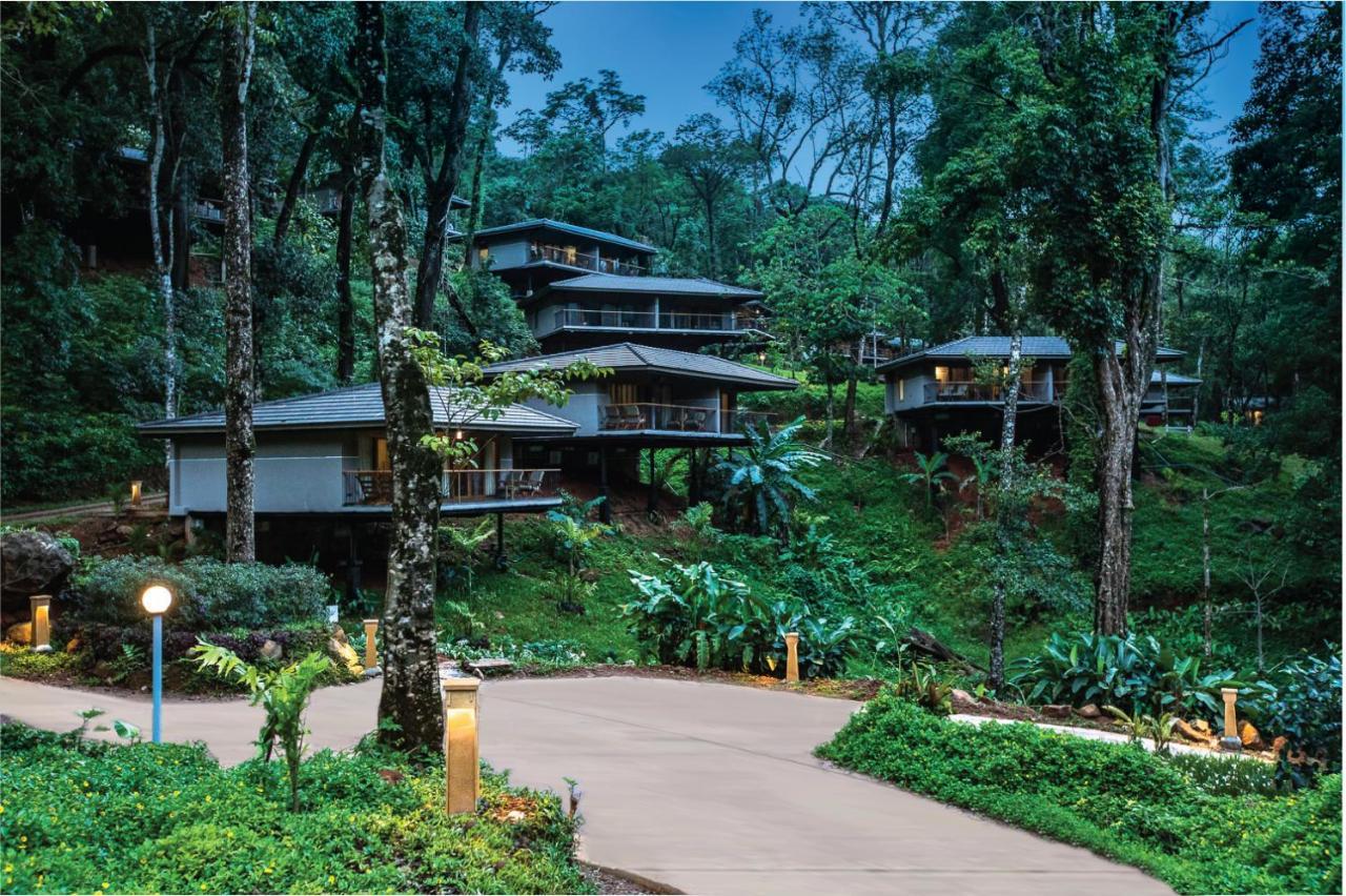 WelcomHeritage Ayatana, Coorg Somvārpet Buitenkant foto